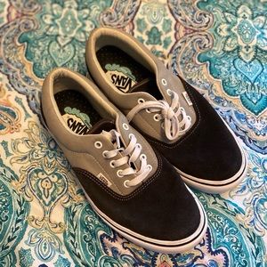 Men’s Black & Grey Vans